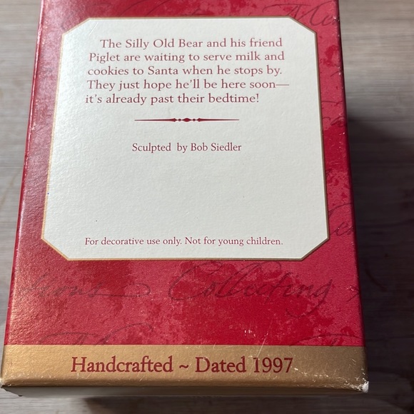 1997 HALLMARK Keepsake Disney Winnie the Pooh Collection Christmas Ornament - Picture 3 of 9